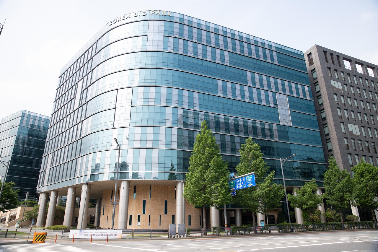 定制实名认证账号：工程代理平台怎么加入