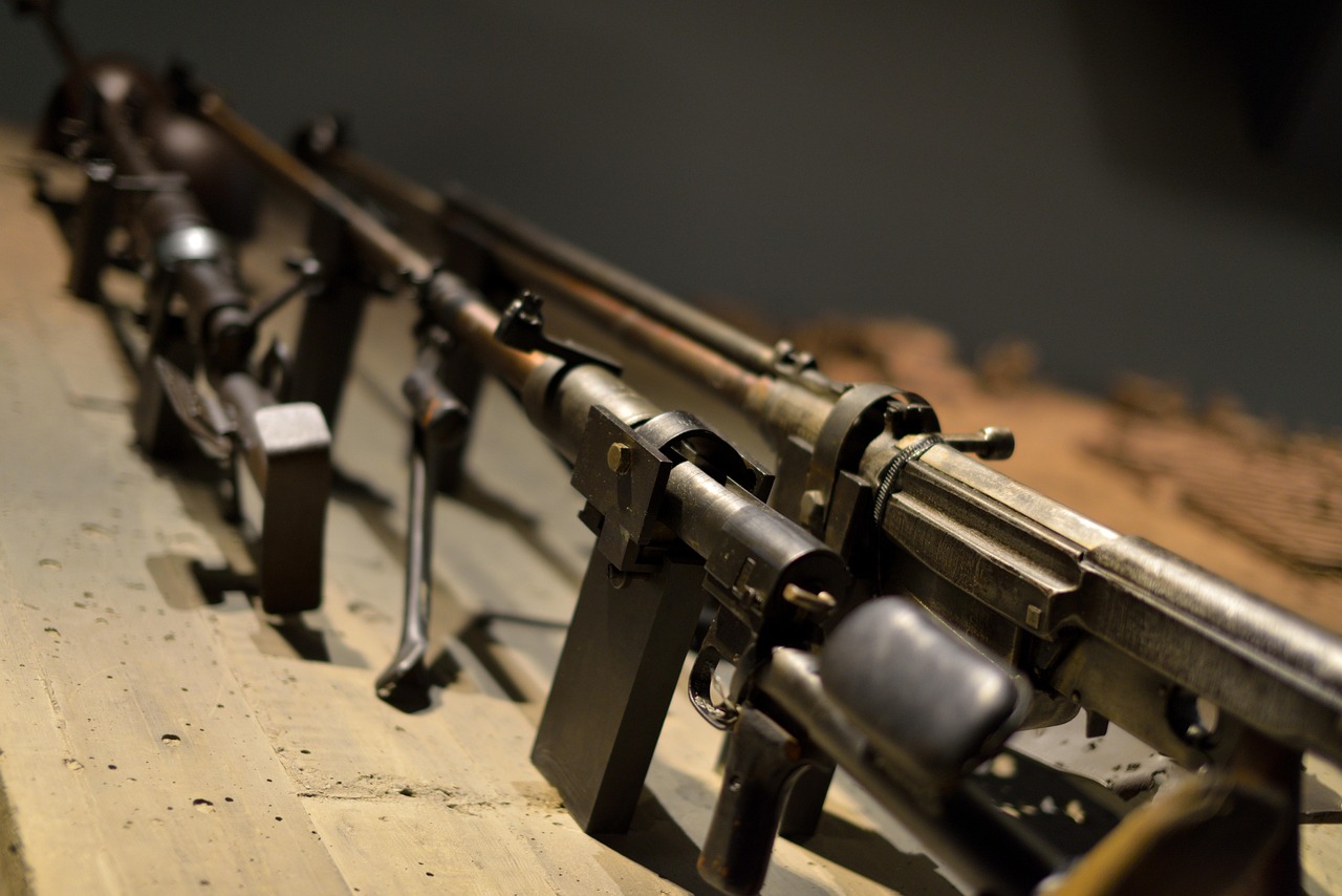 出售私人号微信：短信如何促进跨文化交流？