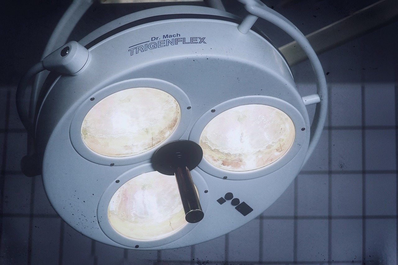 极光实名账号：外汇账户开户用什么平台